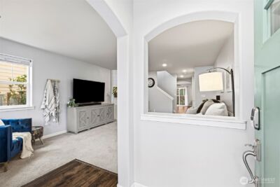 9917 2nd Place NE, Lake Stevens, WA 98258-1656 - Photo 4