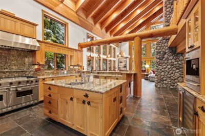 27 Alpental Strasse , Snoqualmie Pass, WA 98068 - Photo 16