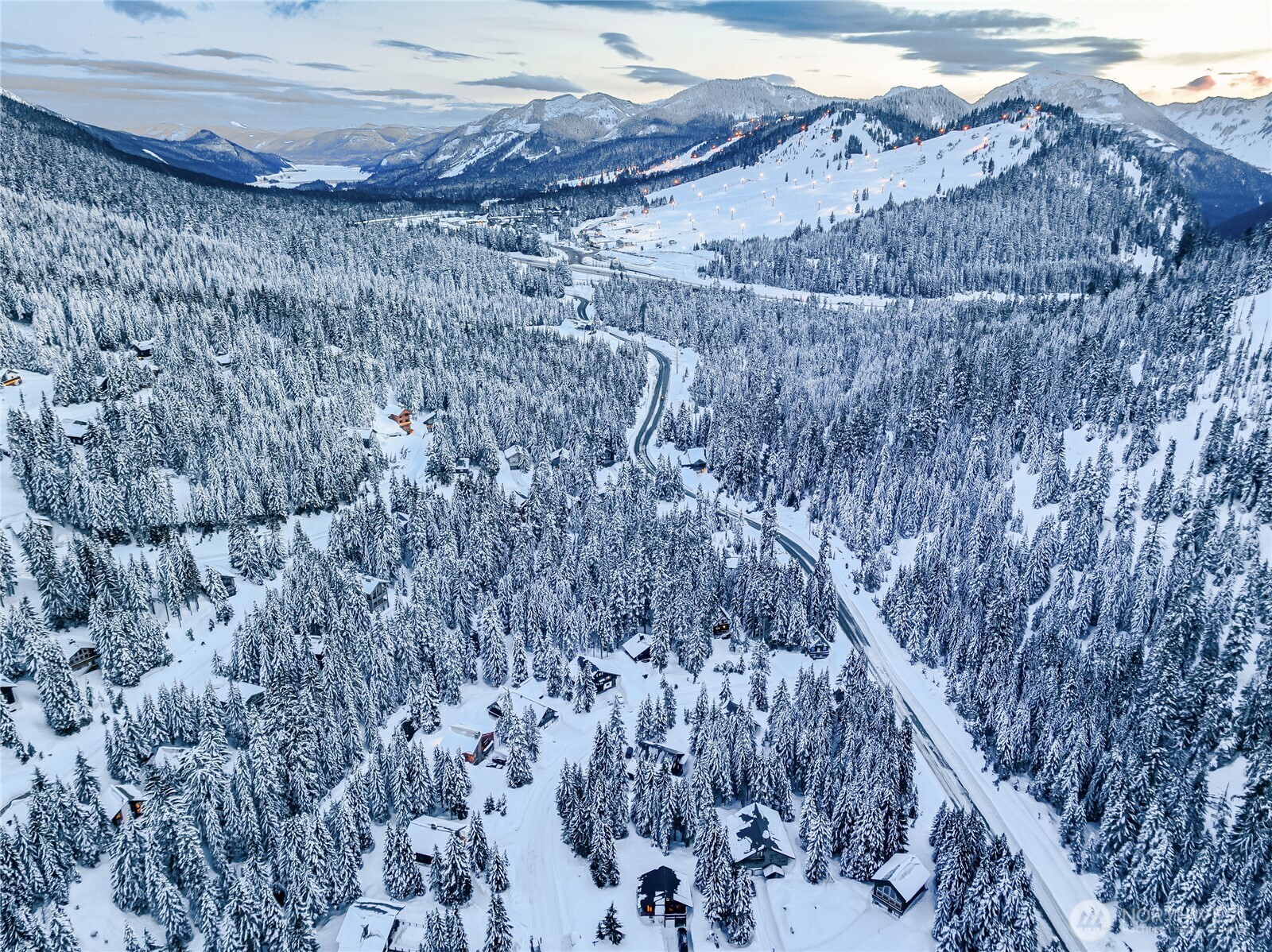 27 Alpental Strasse , Snoqualmie Pass, WA 98068