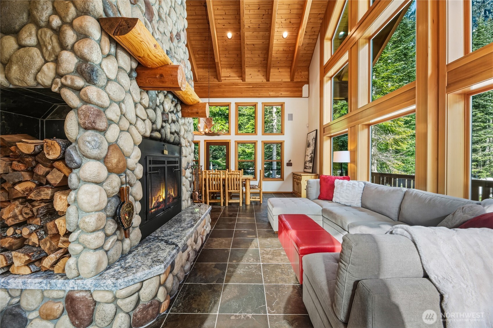 27 Alpental Strasse , Snoqualmie Pass, WA 98068