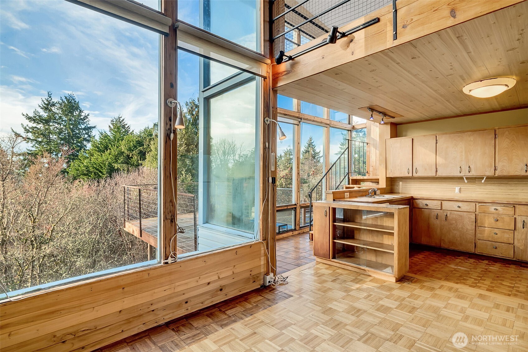 7233 36th Avenue SW, Seattle, WA 98126