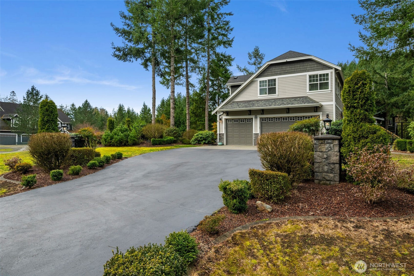 27565 265th Court SE, Ravensdale, WA 98051-8209