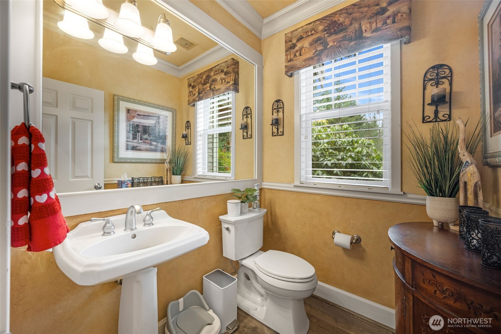 27565 265th Court SE, Ravensdale, WA 98051-8209