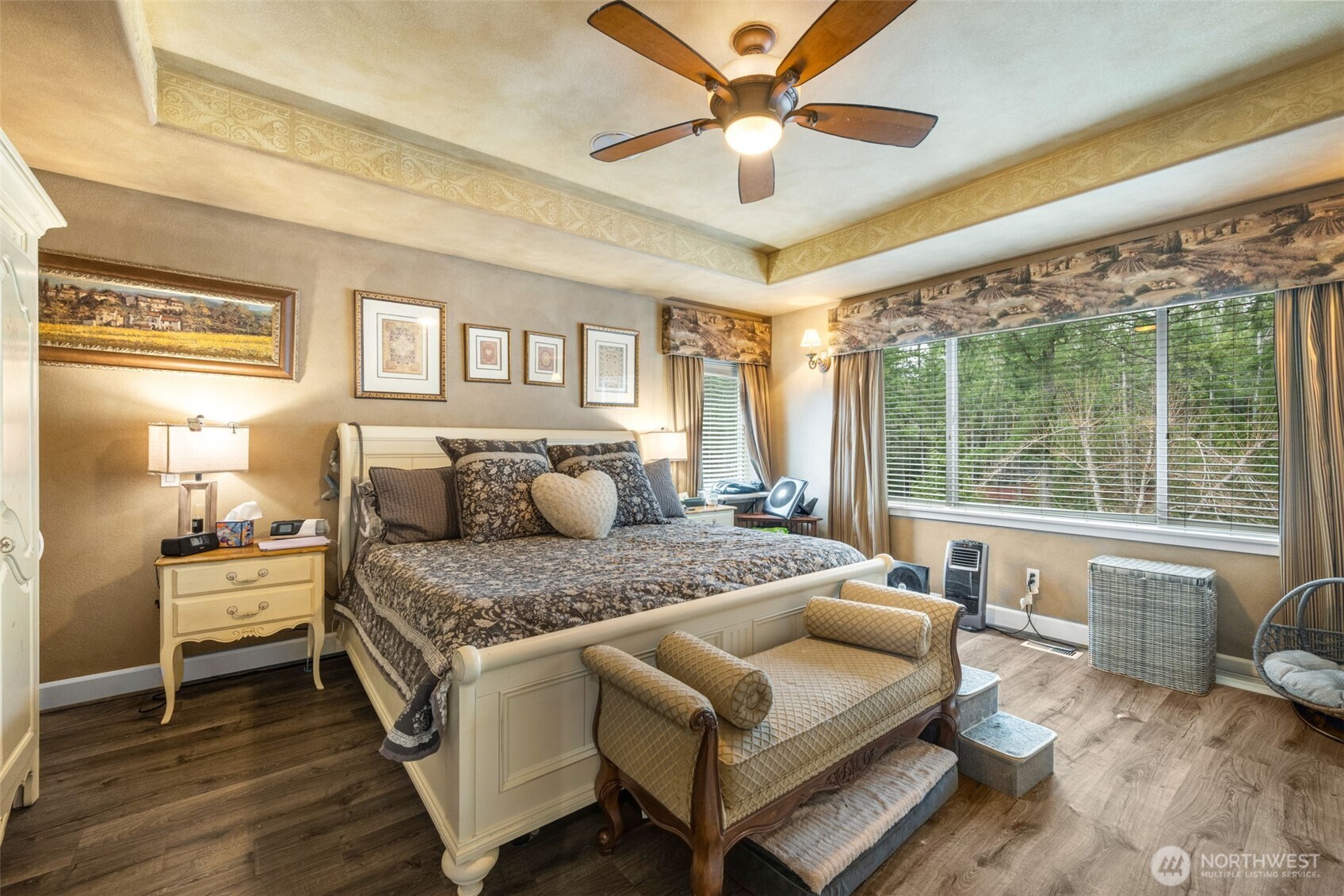 27565 265th Court SE, Ravensdale, WA 98051-8209