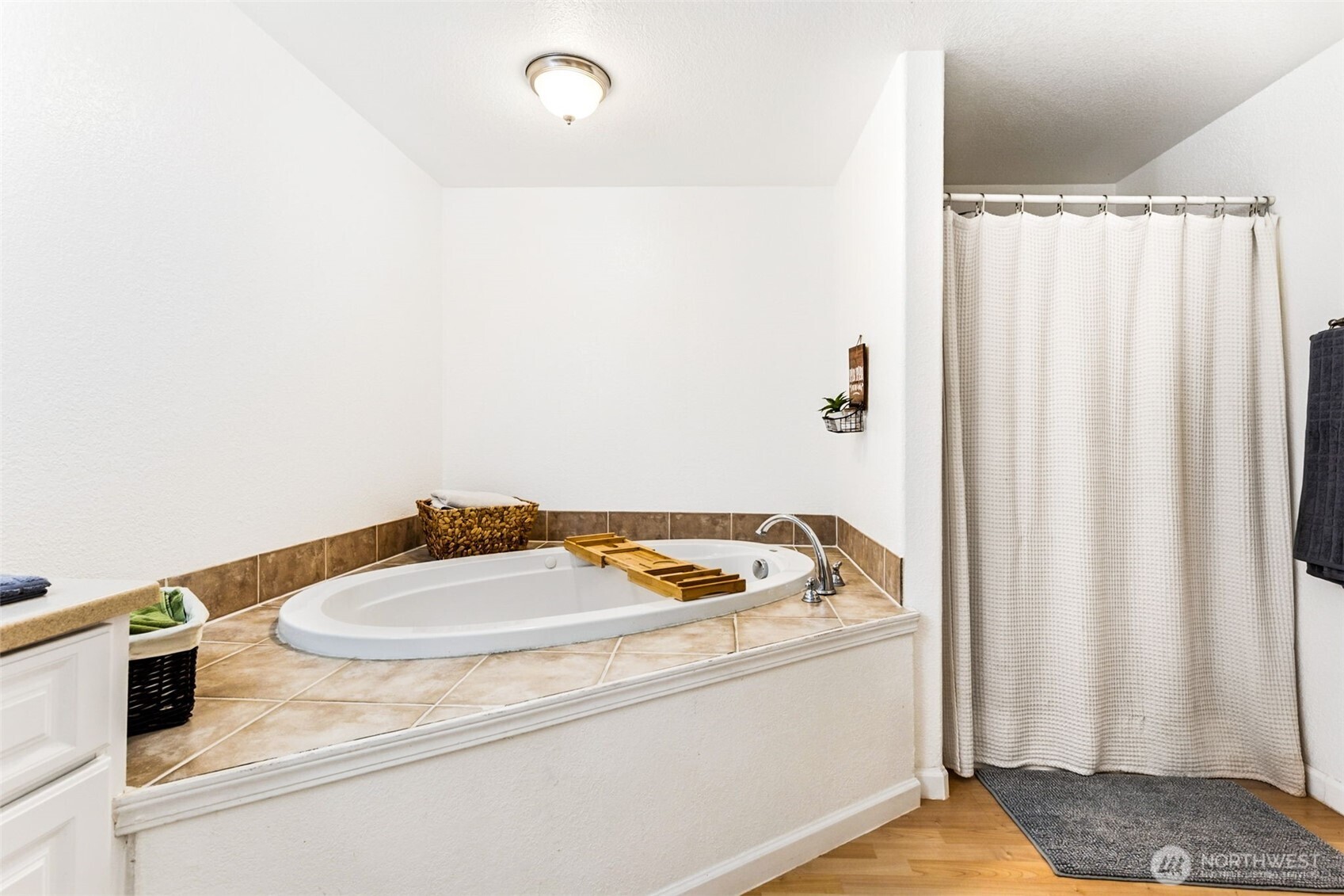 22325 Perimeter Court SE, Yelm, WA 98597