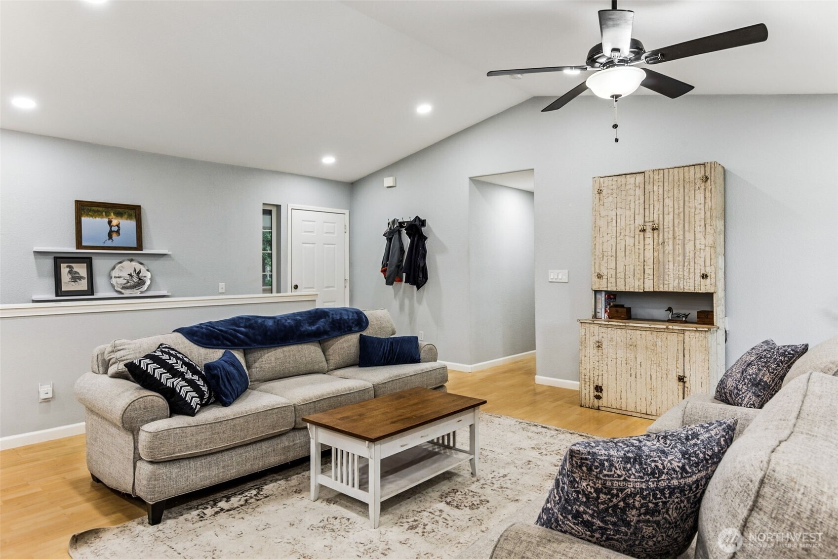 22325 Perimeter Court SE, Yelm, WA 98597