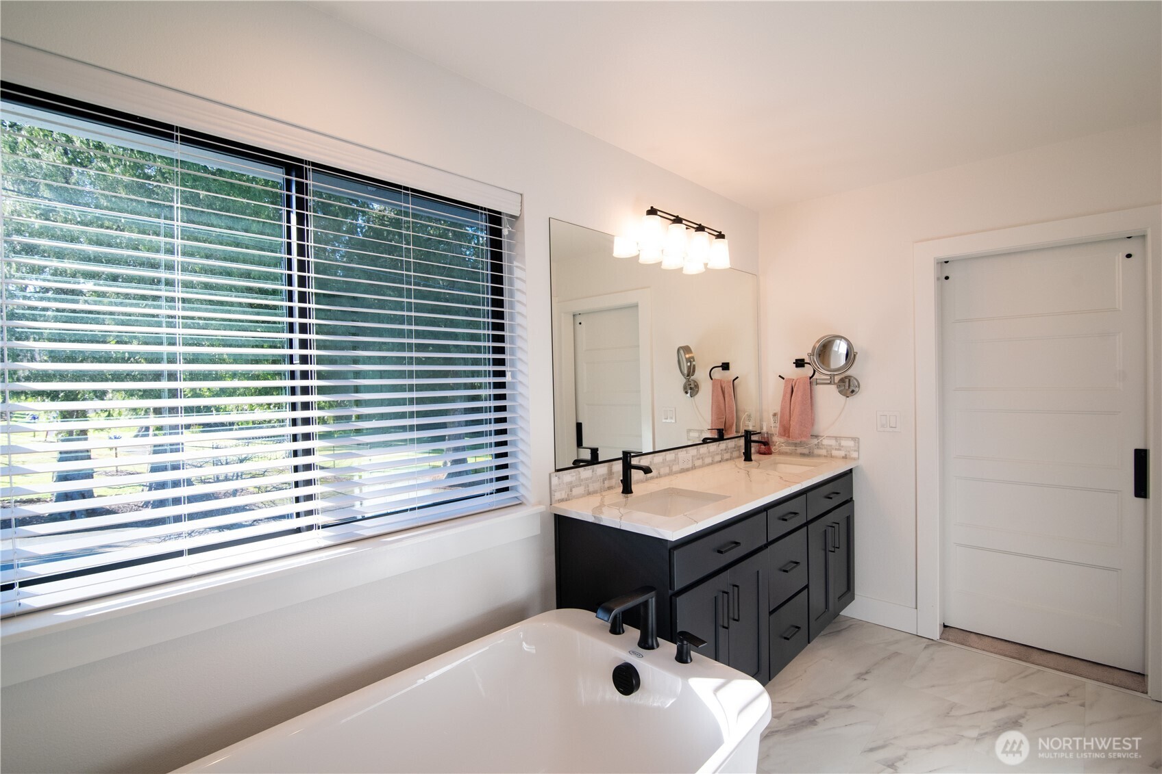 2021 Ludwig Road , Snohomish, WA 98290