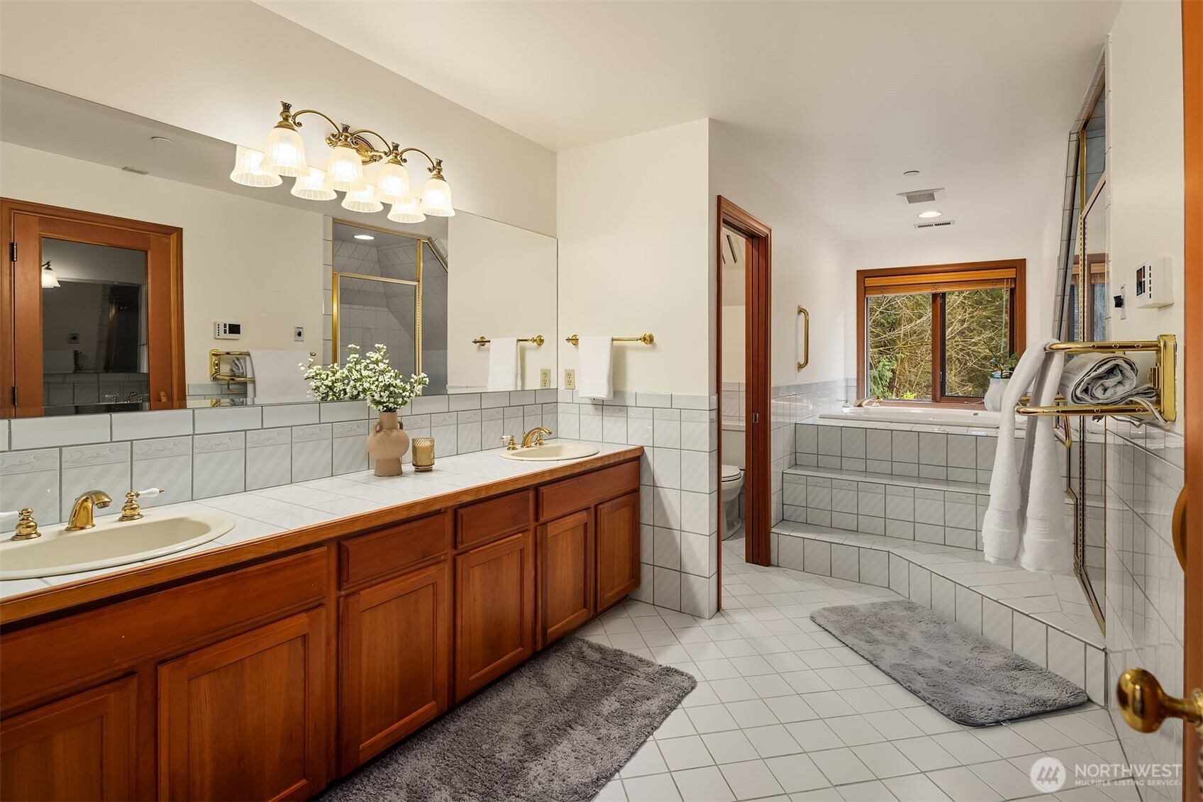 21407 NE Union Hill Road , Redmond, WA 98053