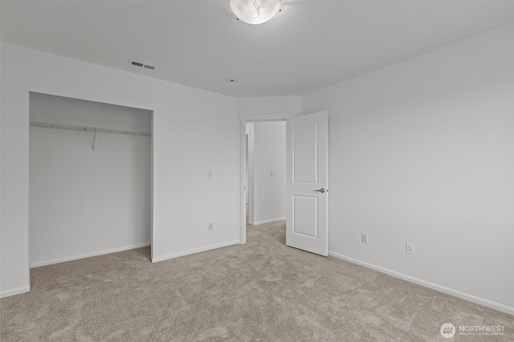 2055 S 263rd Street , Des Moines, WA 98198