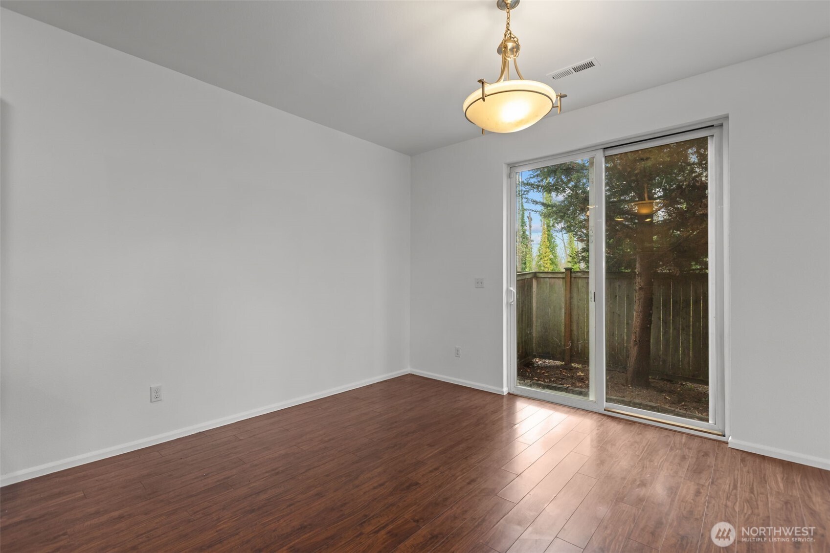 2055 S 263rd Street , Des Moines, WA 98198