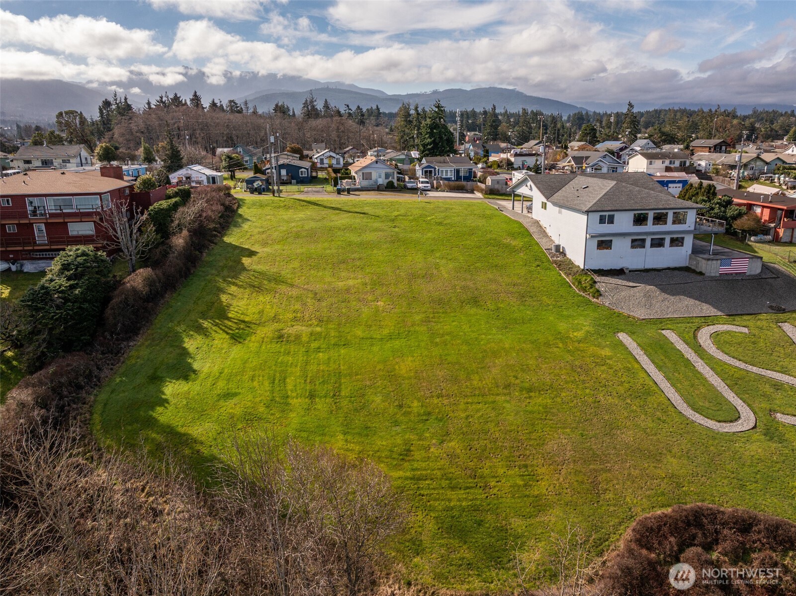 999 W 4th Street , Port Angeles, WA 98363