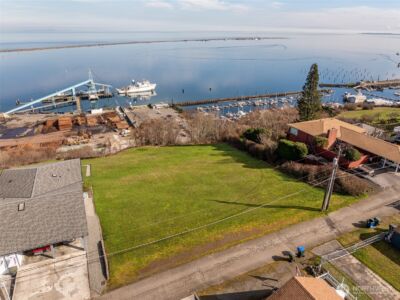 999 W 4th Street , Port Angeles, WA 98363 - Photo 16