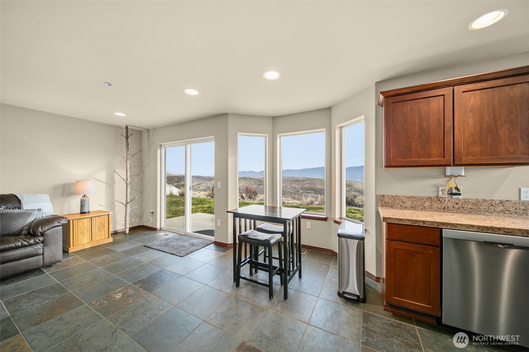 2312 Canyon Hills Drive , East Wenatchee, WA 98802