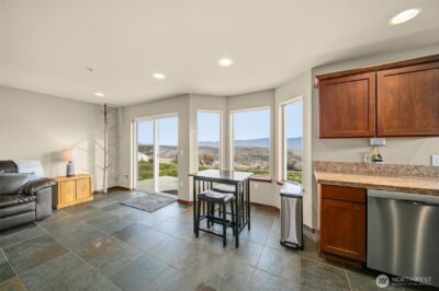 2312 Canyon Hills Drive , East Wenatchee, WA 98802 - Photo 13