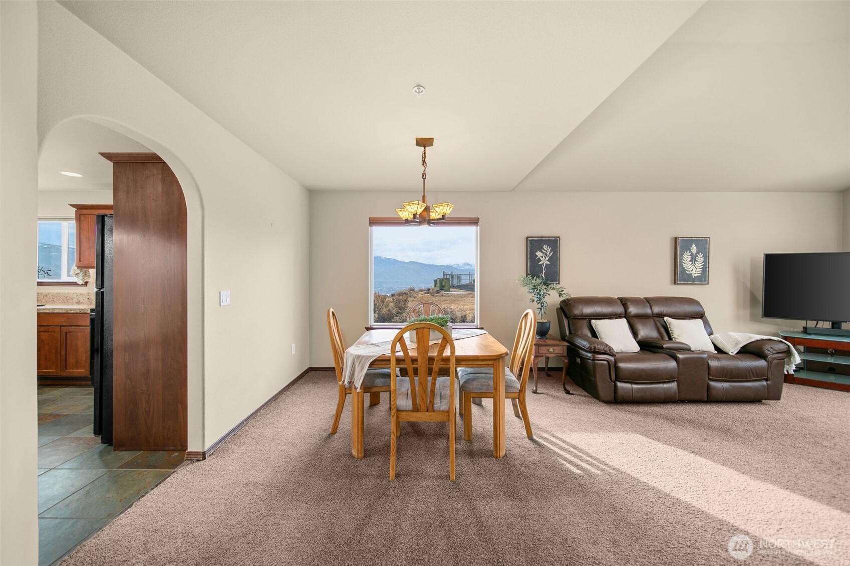 2312 Canyon Hills Drive , East Wenatchee, WA 98802