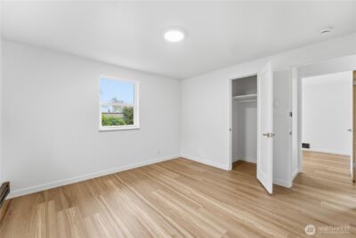 6410 NE 181st Street , Kenmore, WA 98028 - Photo 11