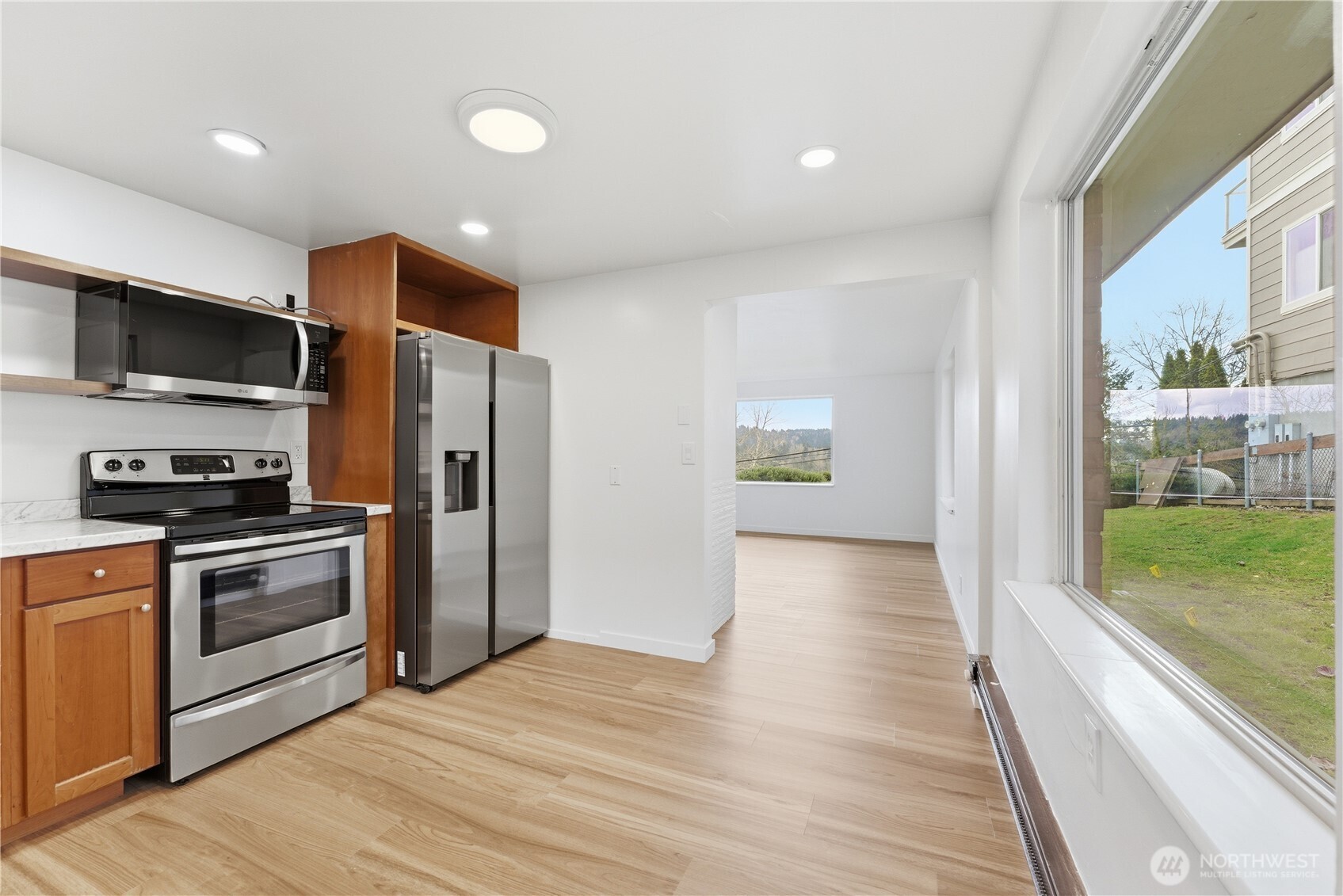 6410 NE 181st Street , Kenmore, WA 98028