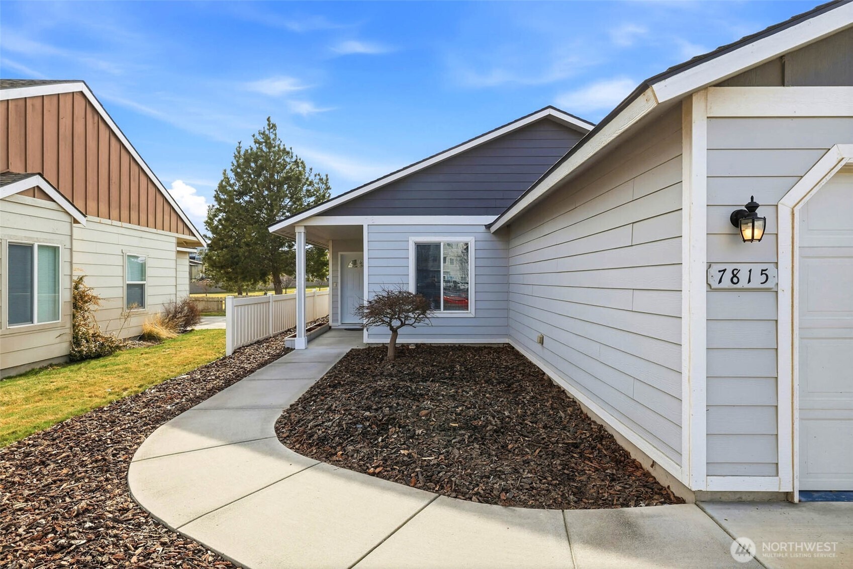 7815 W 6th Ave , Kennewick, WA 99336