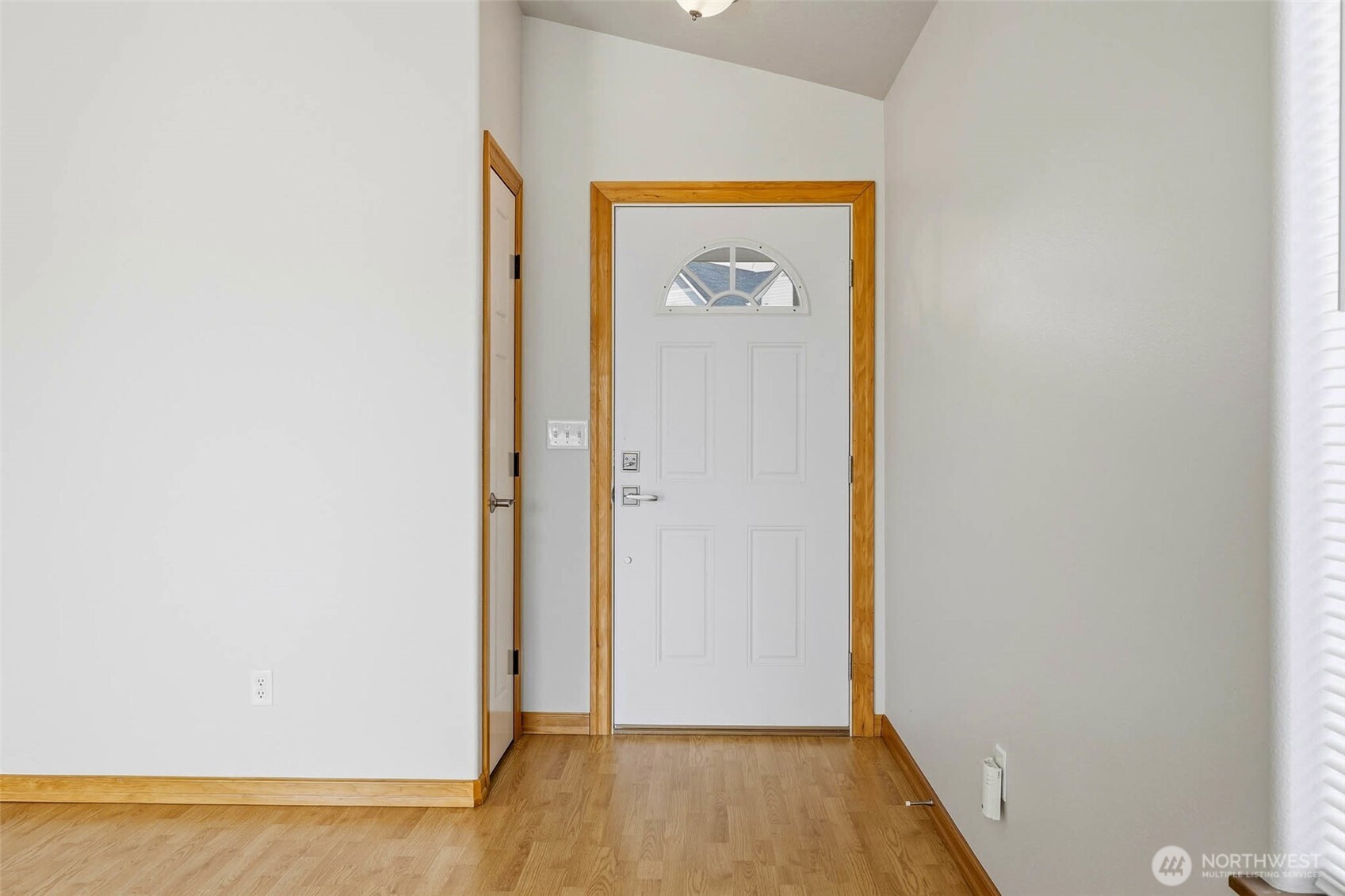 7815 W 6th Ave , Kennewick, WA 99336