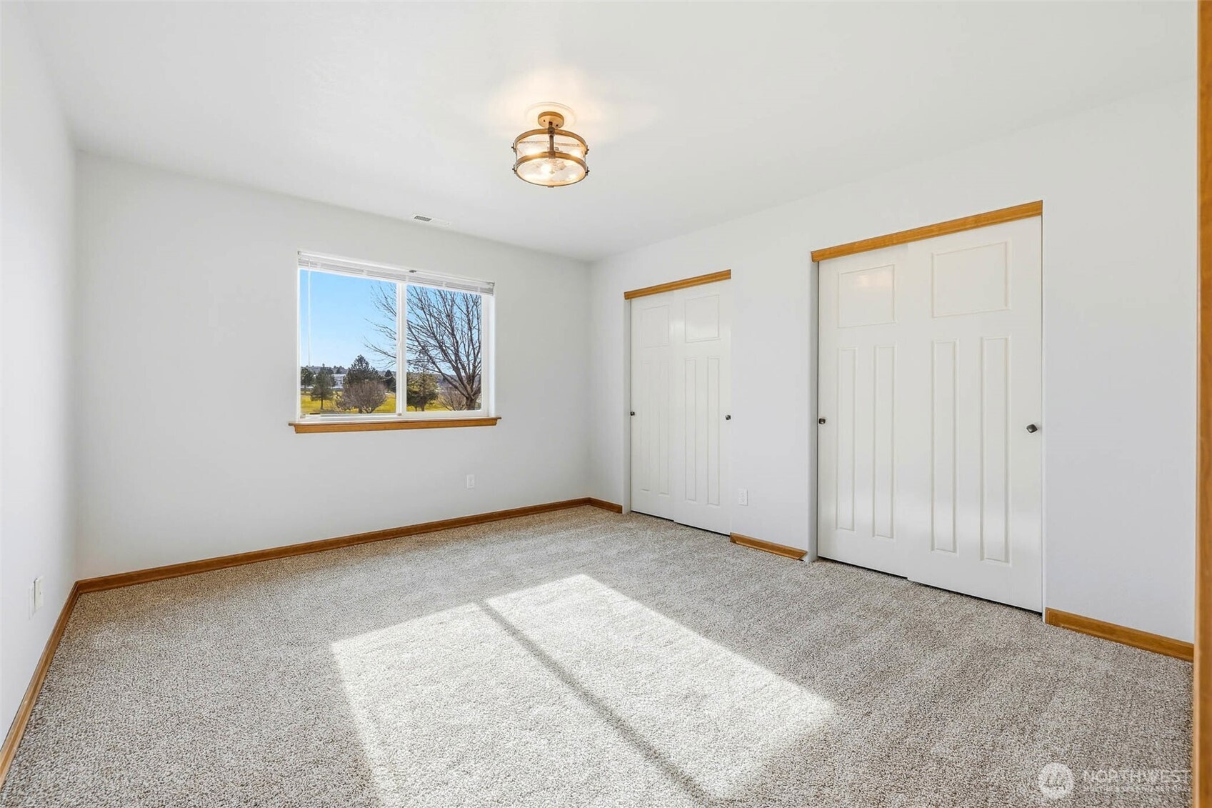 7815 W 6th Ave , Kennewick, WA 99336