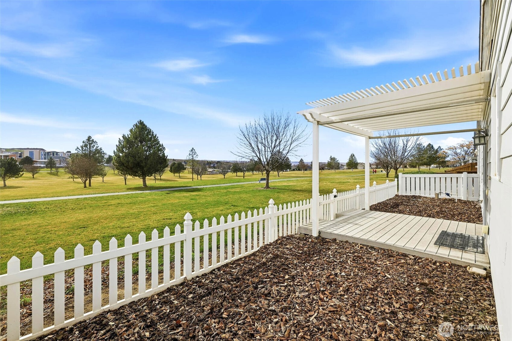 7815 W 6th Ave , Kennewick, WA 99336