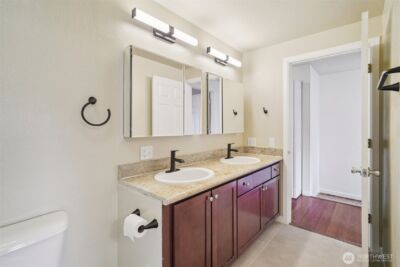 23912 12th Place S #201, Des Moines, WA 98198 - Photo 19