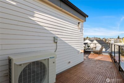 957 N 35th Street , Seattle, WA 98103 - Photo 35