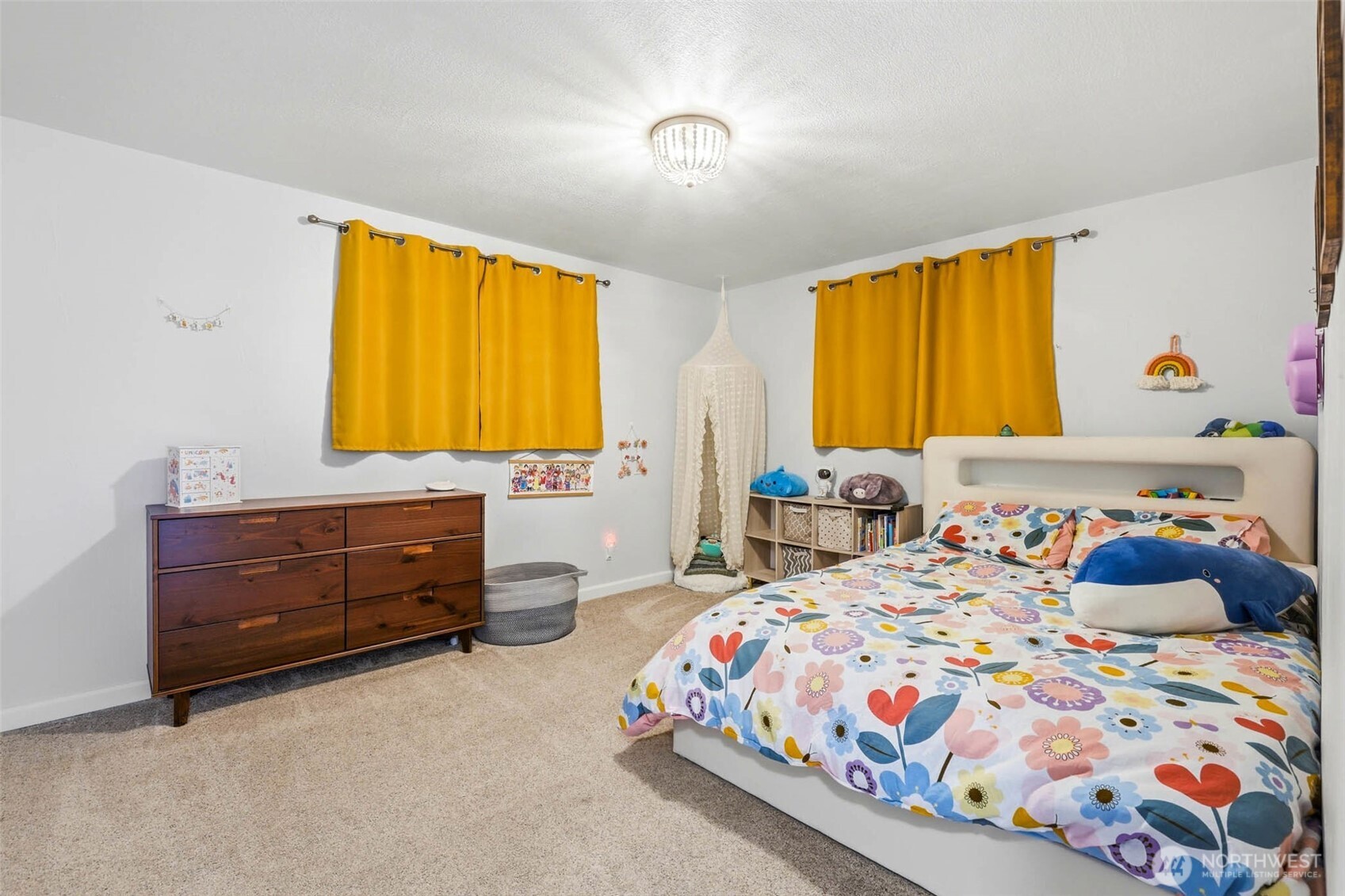 4700 Collins Rd , West Richland, WA 99353