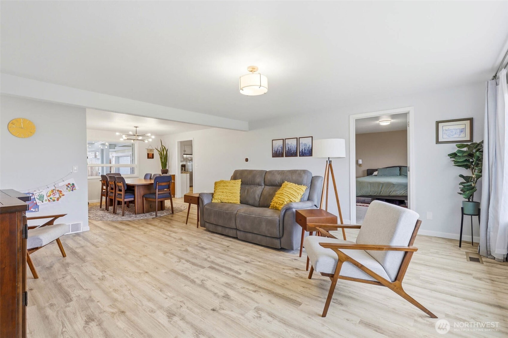 4700 Collins Rd , West Richland, WA 99353