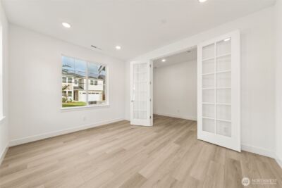 18037 139th Place E #15, Puyallup, WA 98374 - Photo 2