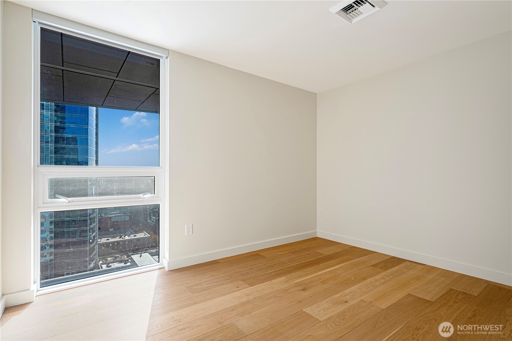 121 Stewart Street #1605, Seattle, WA 98101