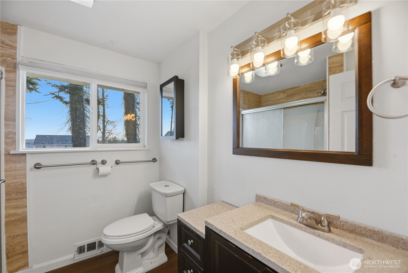 2428 Loerland Lane , Oak Harbor, WA 98277