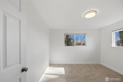 2428 Loerland Lane , Oak Harbor, WA 98277 - Photo 31