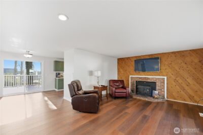 2428 Loerland Lane , Oak Harbor, WA 98277 - Photo 5