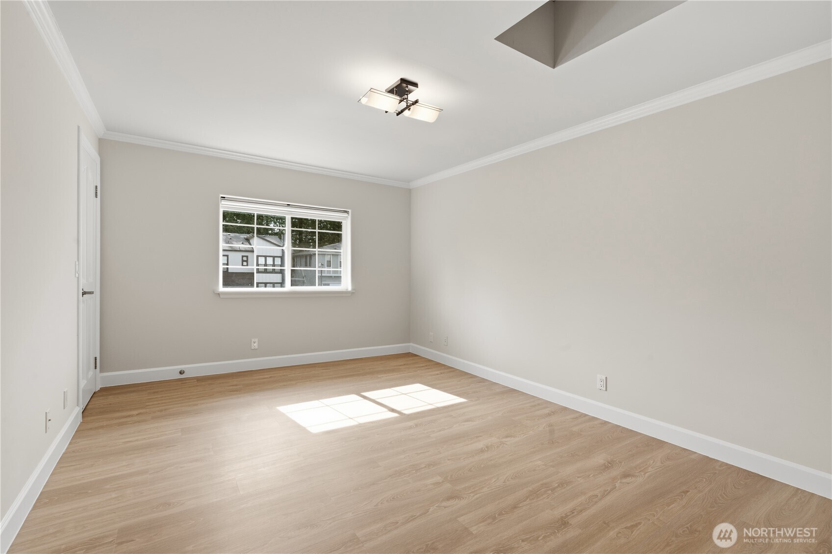 2118 246th Avenue SE, Sammamish, WA 98075