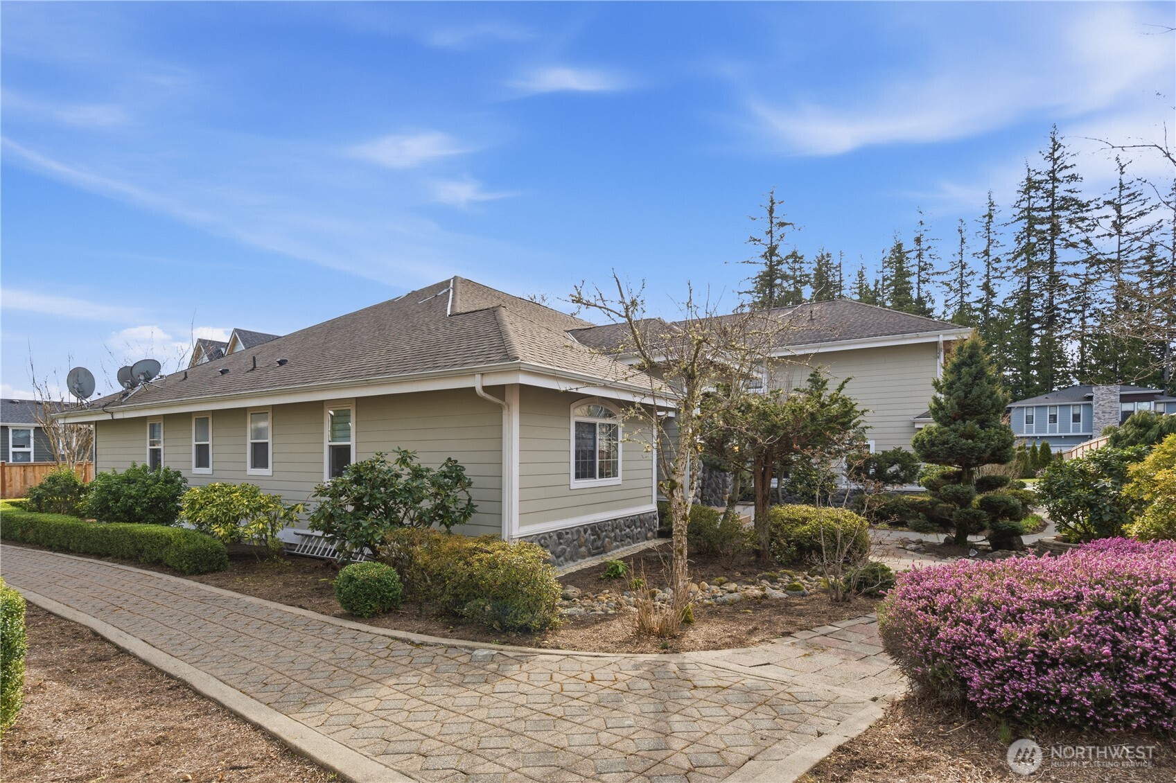 2118 246th Avenue SE, Sammamish, WA 98075