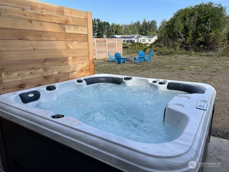 934 Pt. Brown Avenue SE #A & B, Ocean Shores, WA 98569