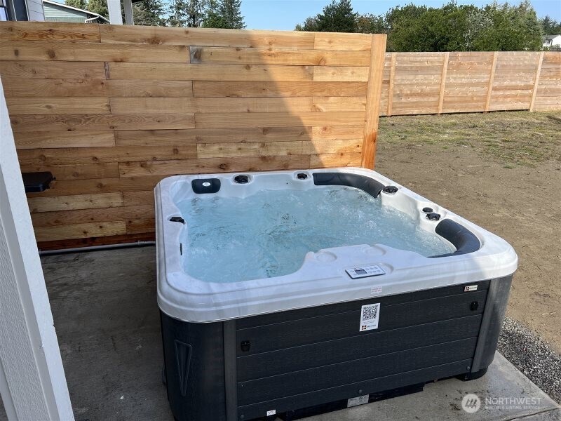 934 Pt. Brown Avenue SE #A & B, Ocean Shores, WA 98569