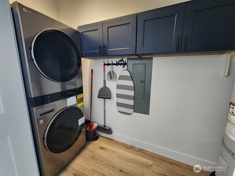 934 Pt. Brown Avenue SE #A & B, Ocean Shores, WA 98569