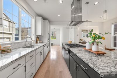 1314 Pine Crest Cir NE , Issaquah, WA 98029 - Photo 13