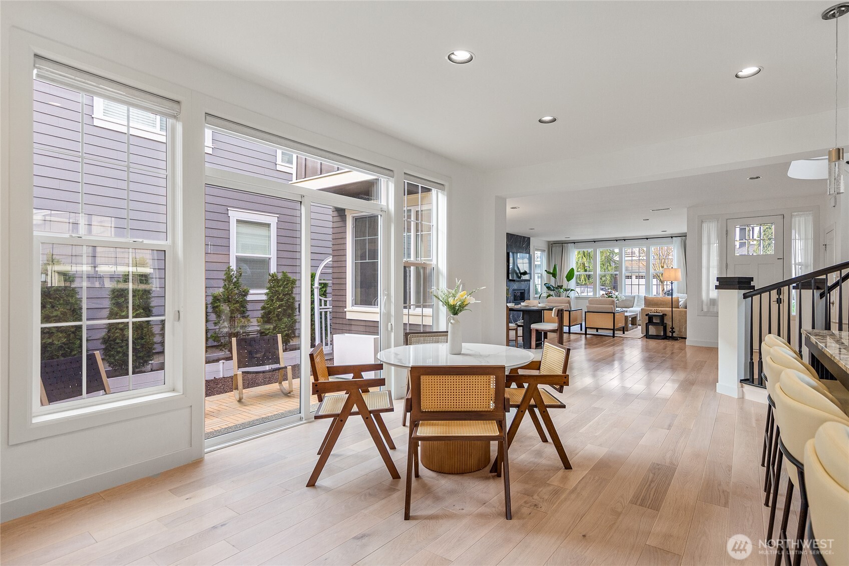 1314 Pine Crest Cir NE , Issaquah, WA 98029