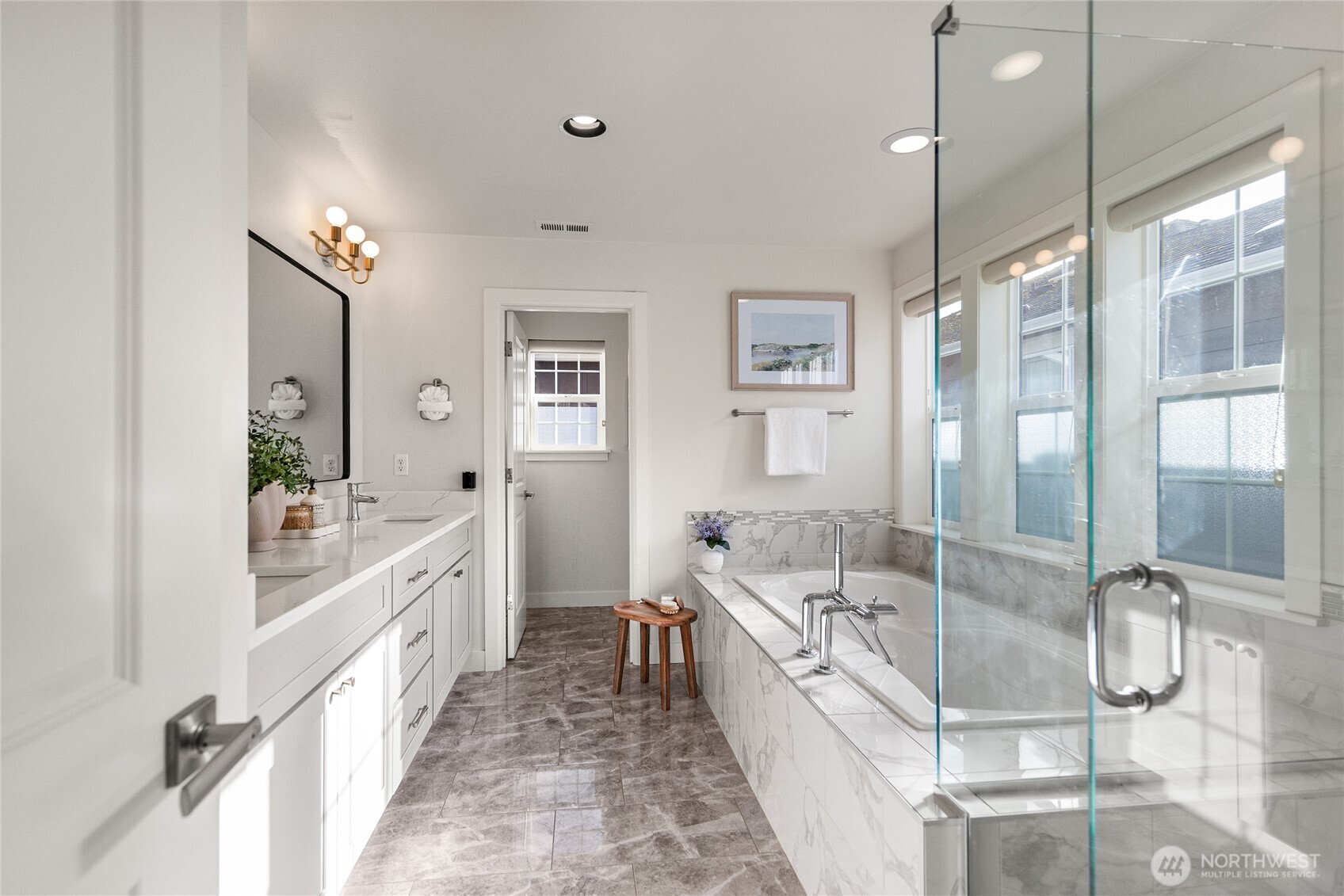 1314 Pine Crest Cir NE , Issaquah, WA 98029