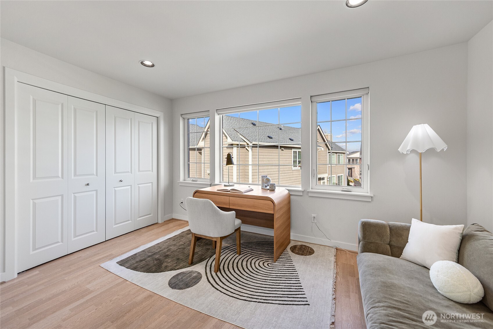 1314 Pine Crest Cir NE , Issaquah, WA 98029