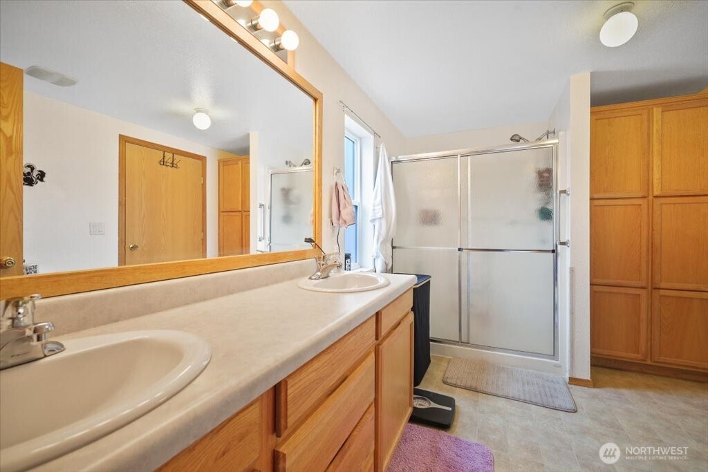 223 N Marguerite Road , Spokane Valley, WA 99212