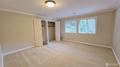 395 101st Avenue SE, Bellevue, WA 98004 - Photo 15