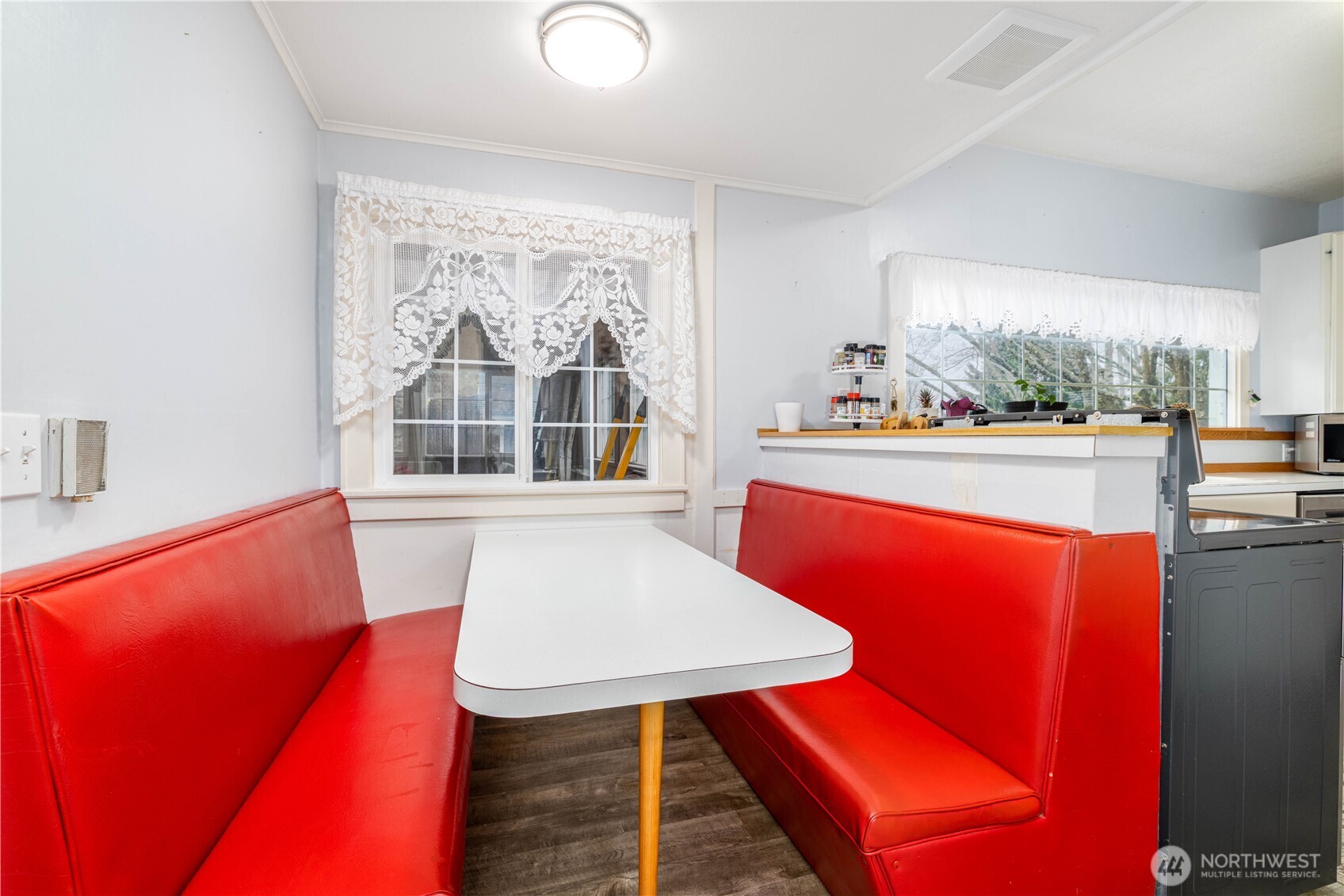 301 Sunset Drive , Hoquiam, WA 98550