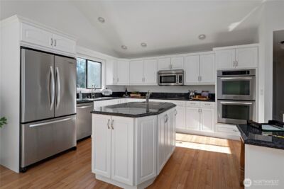 546 Birch Street , Oak Harbor, WA 98277 - Photo 8