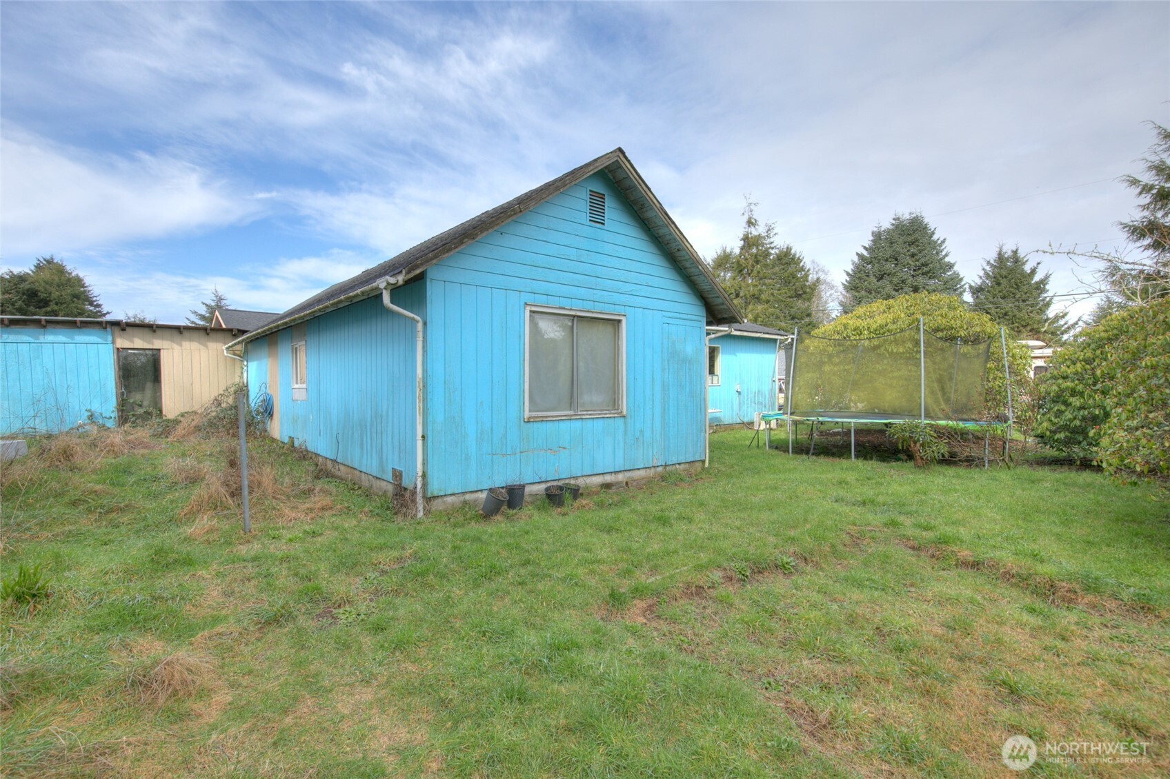 102 Elma Street , Copalis Beach, WA 98535