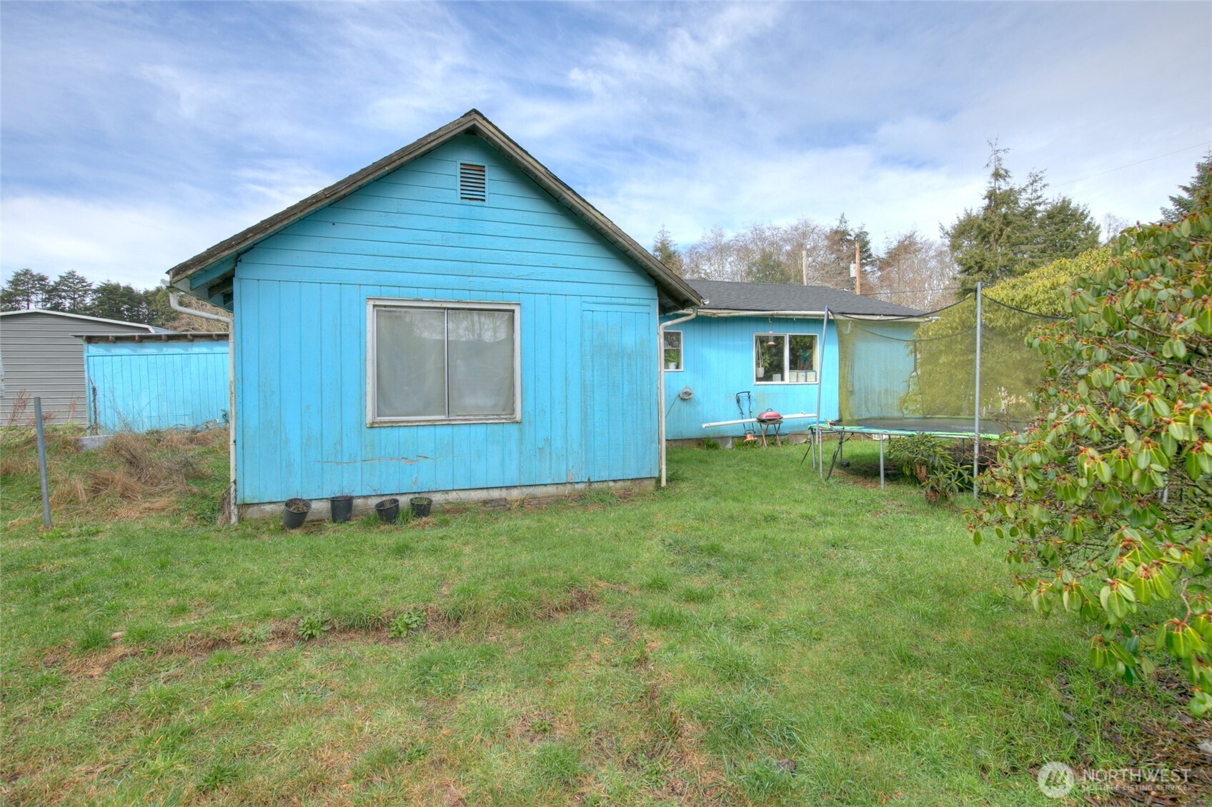 102 Elma Street , Copalis Beach, WA 98535