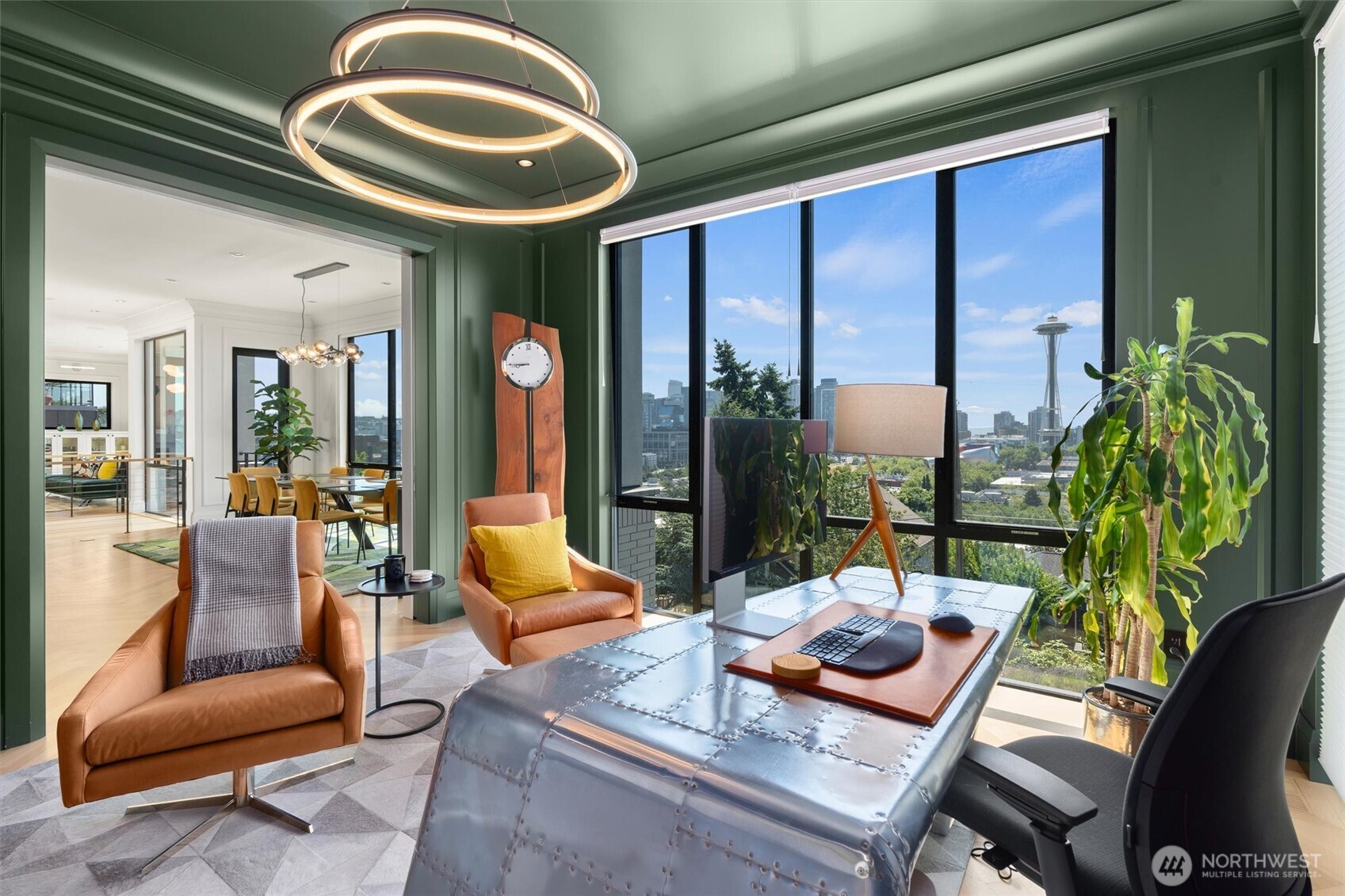 362 Ward Street , Seattle, WA 98109